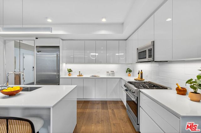 1433 14th Street 10, Santa Monica, CA 90404