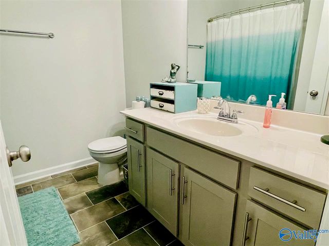 115 Edgestone Drive, Harvest, AL 35749