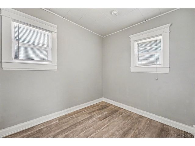 1328 Dayton St, Aurora, CO 80010