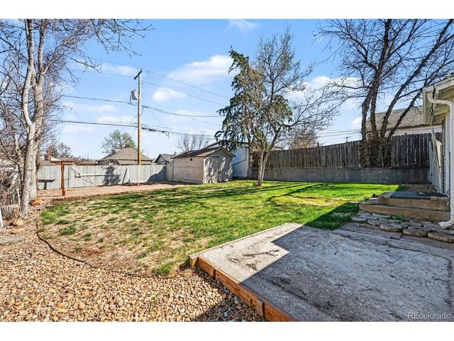 1328 Dayton St, Aurora, CO 80010