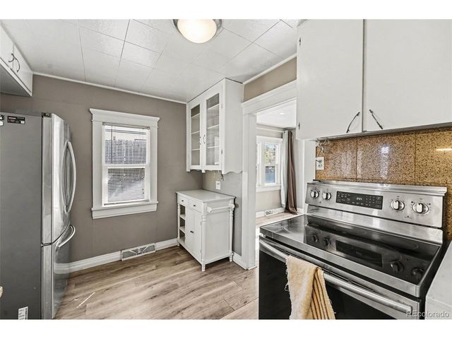 1328 Dayton St, Aurora, CO 80010