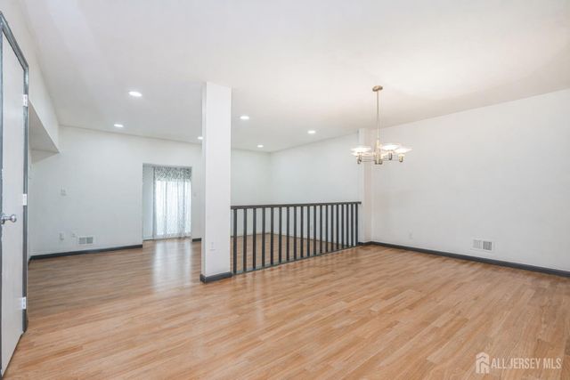 400 McDowell Drive, East Brunswick, NJ 08816