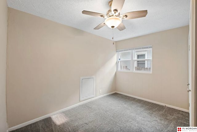 2619 Fort Street, Omaha, NE 68111