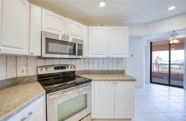 1310 GULF BOULEVARD 4D, Clearwater Beach, FL 33767