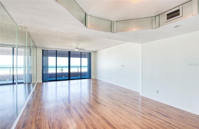 1310 GULF BOULEVARD 4D, Clearwater Beach, FL 33767