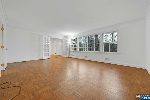 195 Elm Road, Englewood, NJ 07631