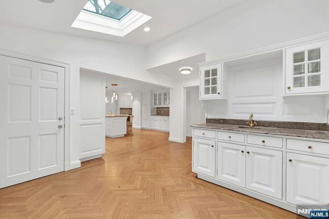 195 Elm Road, Englewood, NJ 07631