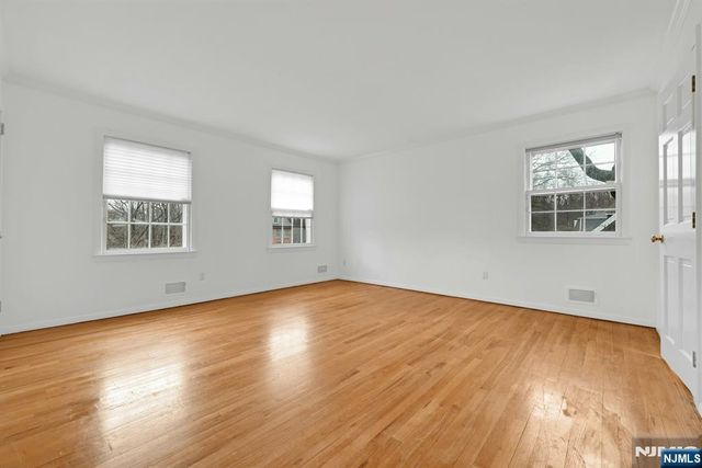 195 Elm Road, Englewood, NJ 07631