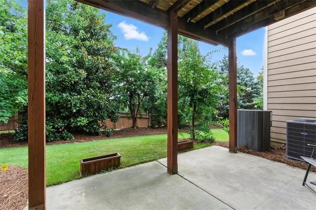 5045 Ridgemont SE Walk 28, Atlanta, GA 30339