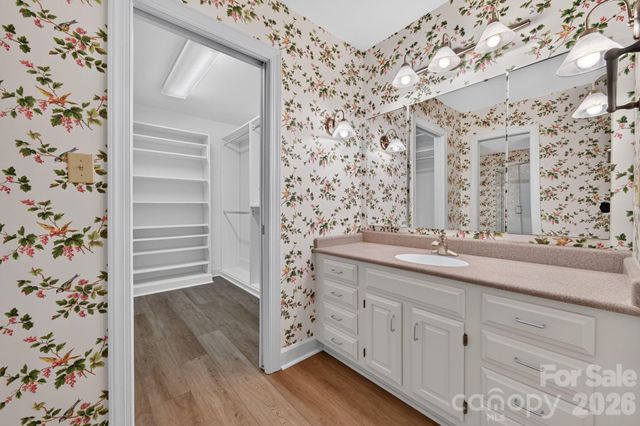 3517 Honeysuckle Drive, Matthews, NC 28104