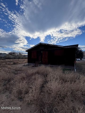 4139 Hillview Drive, Carson City, NV 89701