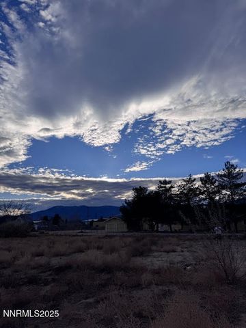 4139 Hillview Drive, Carson City, NV 89701