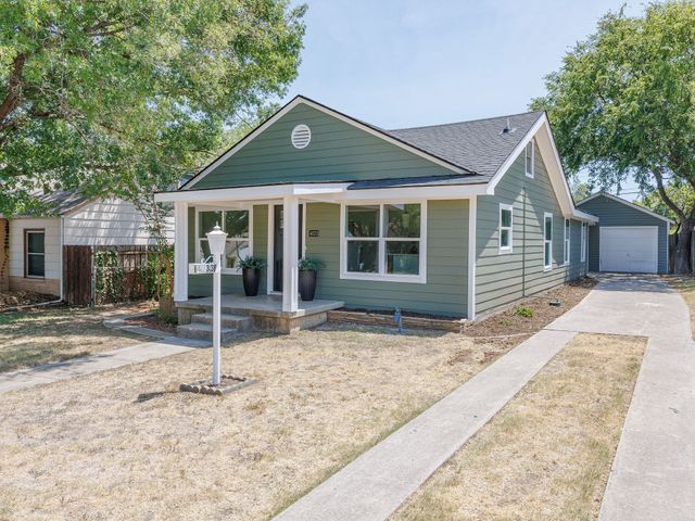 4033 Locke Avenue, Fort Worth, TX 76107