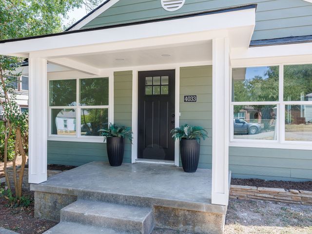 4033 Locke Avenue, Fort Worth, TX 76107