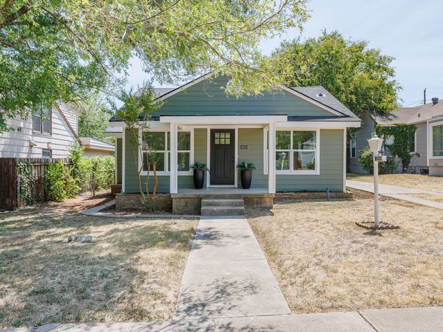 4033 Locke Avenue, Fort Worth, TX 76107