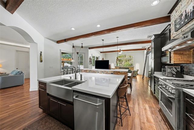 1644 BEACONSFIELD DRIVE, Wesley Chapel, FL 33543