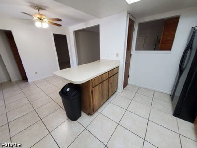 4619 SW 7th PL, Cape Coral, FL 33914