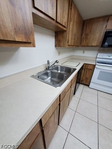 4619 SW 7th PL, Cape Coral, FL 33914