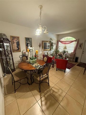 13772 SW 169th Ln, Miami, FL 33177