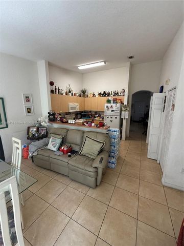 13772 SW 169th Ln, Miami, FL 33177