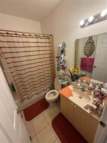 13772 SW 169th Ln, Miami, FL 33177