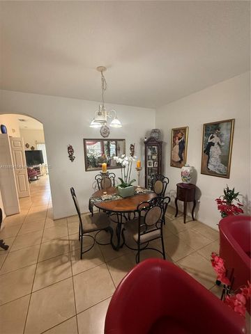 13772 SW 169th Ln, Miami, FL 33177