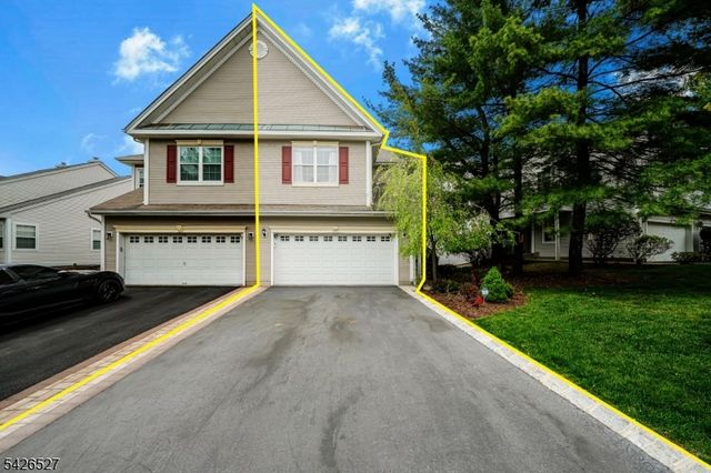 110 Warbler Dr, Wayne Twp., NJ 07470