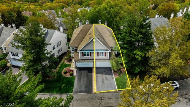 110 Warbler Dr, Wayne Twp., NJ 07470