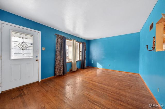 1451 Farmview Avenue, St Louis, MO 63138