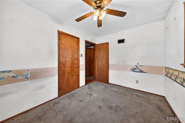 1451 Farmview Avenue, St Louis, MO 63138