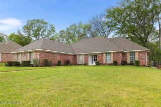 105 Cambridge Cove, Clinton, MS 39056