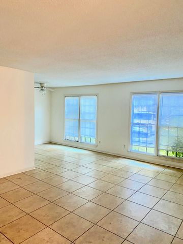 912 Sea Gull Drive B, Mount Pleasant, SC 29464