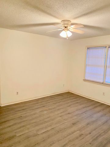 912 Sea Gull Drive B, Mount Pleasant, SC 29464