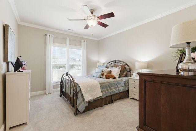 1937 General Warfield Way, Lexington, KY 40505