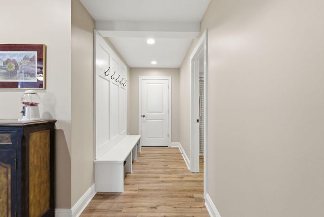 1937 General Warfield Way, Lexington, KY 40505