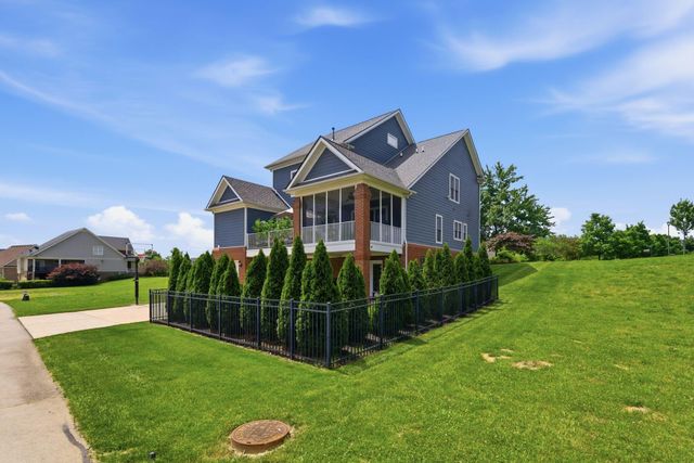 1937 General Warfield Way, Lexington, KY 40505