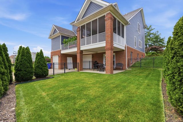 1937 General Warfield Way, Lexington, KY 40505