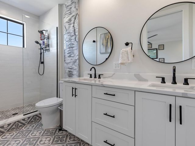 64 N PARK AVENUE, Winter Garden, FL 34787