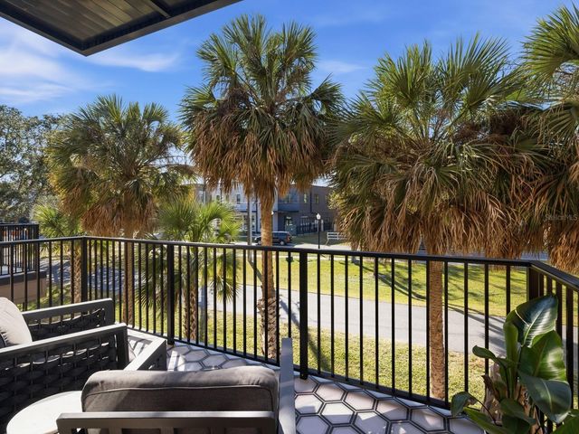 64 N PARK AVENUE, Winter Garden, FL 34787