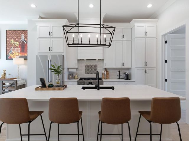 64 N PARK AVENUE, Winter Garden, FL 34787