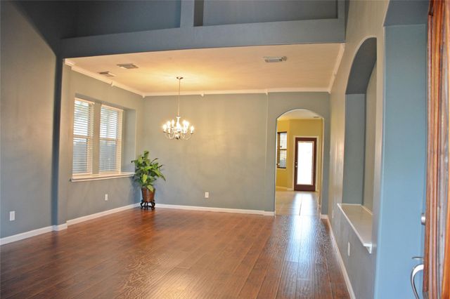 12802 Mills Trail Lane, Houston, TX 77070