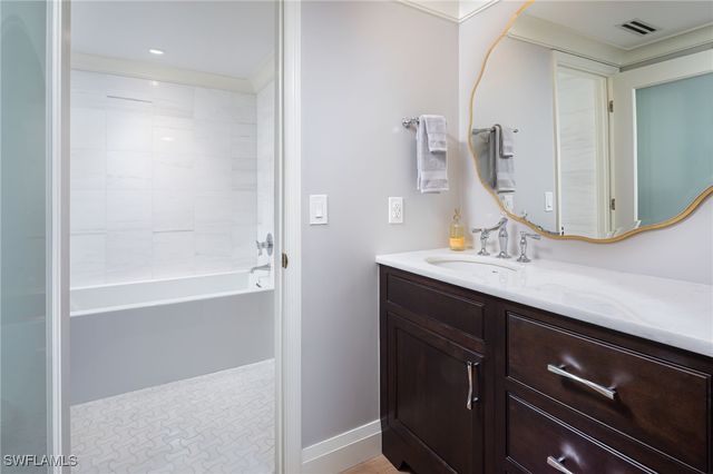1200 Gulf Shore BLVD N 503, Naples, FL 34102