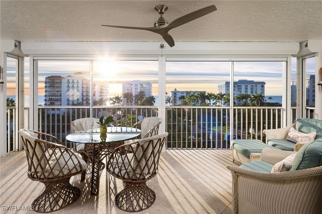 1200 Gulf Shore BLVD N 503, Naples, FL 34102