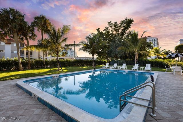 1200 Gulf Shore BLVD N 503, Naples, FL 34102