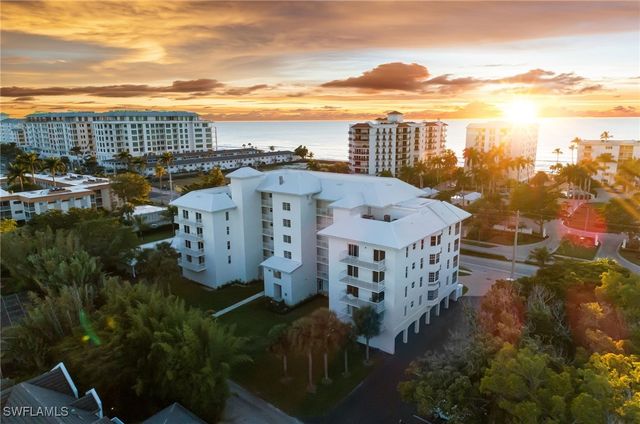 1200 Gulf Shore BLVD N 503, Naples, FL 34102