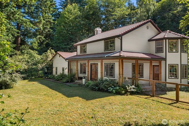 11703 Vashon Highway SW, Vashon, WA 98070