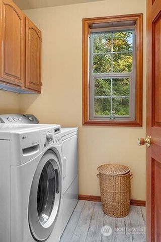 11703 Vashon Highway SW, Vashon, WA 98070