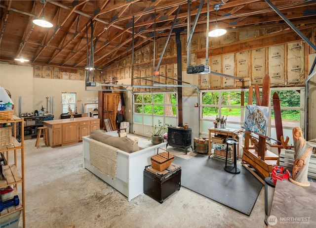 11703 Vashon Highway SW, Vashon, WA 98070