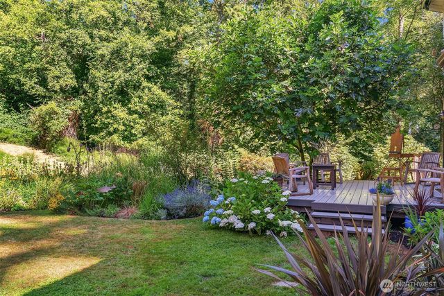 11703 Vashon Highway SW, Vashon, WA 98070