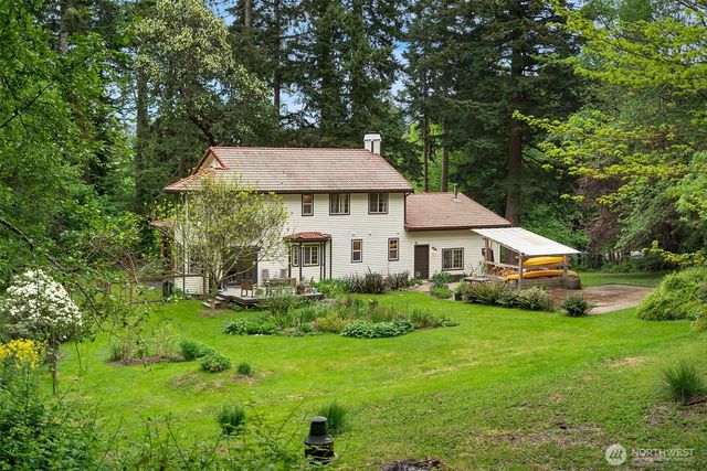 11703 Vashon Highway SW, Vashon, WA 98070